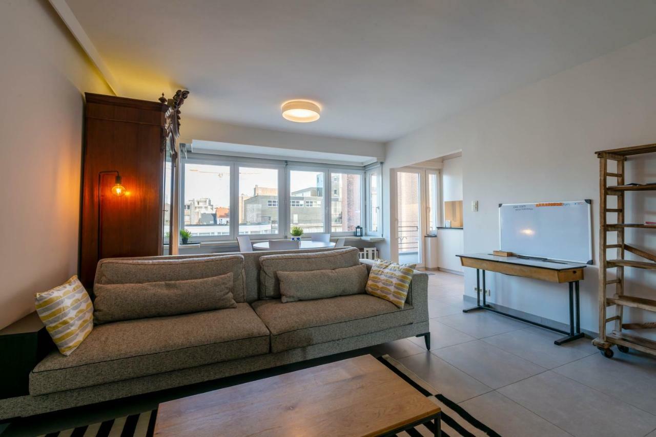 Modern Apartment With Free Parking Oostende Eksteriør billede